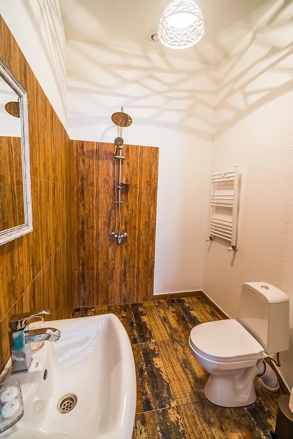 Brotseuli Hotel Τυφλίδα 3*,  Γεωργία